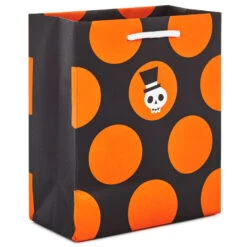 Hallmark 6.5" Assorted 8-Pack Stylish Halloween Small Gift Bags -Featured Home Stores Assorted Stylish Halloween Small Gift Bags 5HGB1880 07