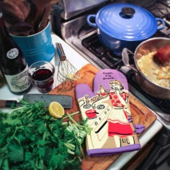 Blue Q Oops, I'm Drunk Oven Mitt -Featured Home Stores Oops Im Drunk Oven Mitt WW120 03